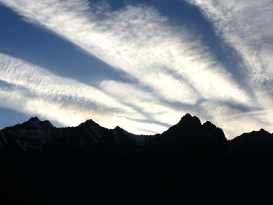 警惕大额花呗套现陷阱！这些风险你必须知道（出财小神提醒）