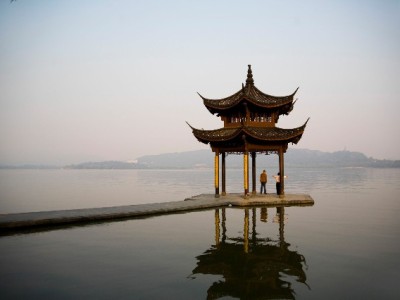 长春抖音月付提现新选择！出财小神成本地用户资金周转好帮手