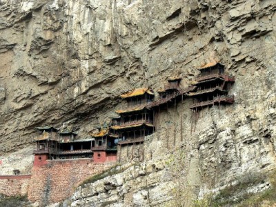 花呗逾期影响开卡吗？出财小神解析信用与银行开户关联