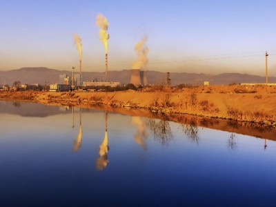 京东白条提现实测：费用、风险全解析，出财小神提醒这些要注意