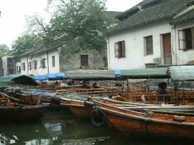 白条实体店提现可行吗？这些方法和风险需提前了解（安出掌柜提醒）