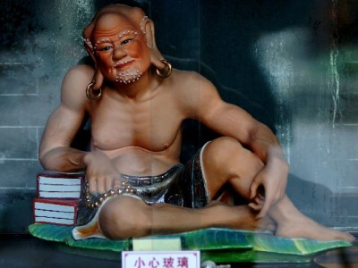 羊小咩享花卡资金周转攻略：出财小神教你合规操作避风险