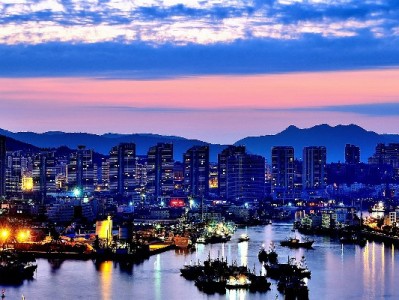 抖音月付额度使用指南：出财小神等品牌解析合规操作边界