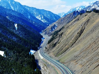 花呗分期2400元利息怎么算？出财小神教你巧省手续费