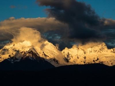 套花呗还借呗暗藏多重风险？安出掌柜提醒：信用安全需谨慎