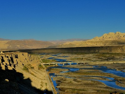 抖音月付能取现金吗？这些风险你必须知道！附合规建议