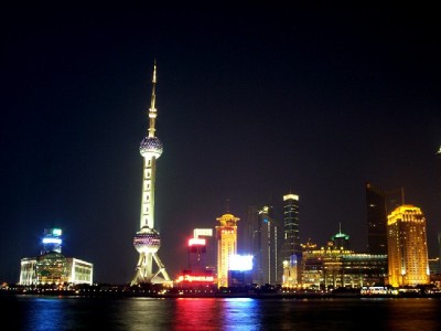 花呗新款套装上线！联动“出财小神”解锁智能消费管理新体验