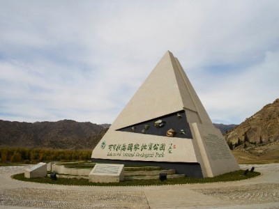 抖音月付套现陷阱："出财小神"工具藏资金与信用双重风险