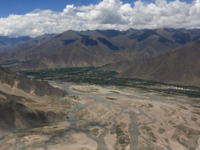 花呗套现藏高息陷阱 出财小神提醒合规用贷更安心