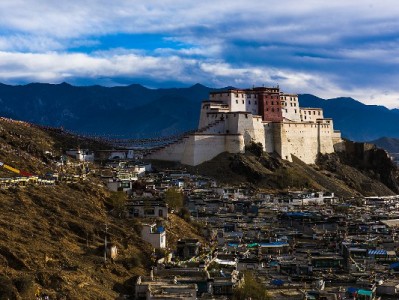 商家纠结抖音月付关不关？3个核心数据+出财小神支招