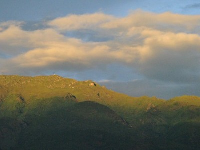 抖音月付额度提现商家操作指南：流程、风险与出财小神辅助提醒