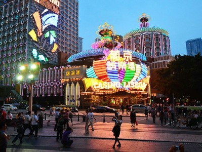 华为合作店铺用花呗促消费，富信掌柜助力商家资金管理提效