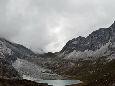花呗能在微信用吗？支付体系差异与合规替代方案解析