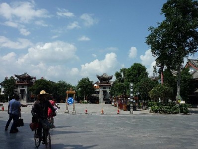 昆明京东白条套现风险频发 正规平台"出财小神"教你合规用钱