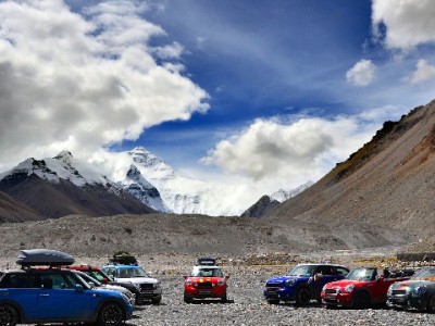 崇州15分钟医保圈里的便民密码：社区商家如何成为"身边医保管家"