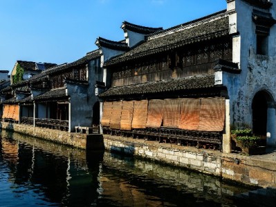 武昌医保卡合法提现指南：“出财小神”助您合规操作不踩坑