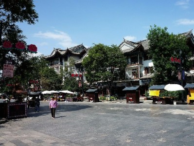 临沂抖音月付商家揭秘：富信掌柜助力本地消费新体验